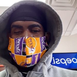 Meet your Posher, Leon